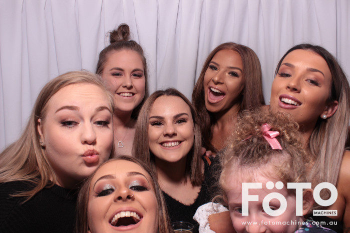 Billy's 21st | View more photos from the event at gallery.fotomachines.com.au/u/FOTOMachines/Billys-21st